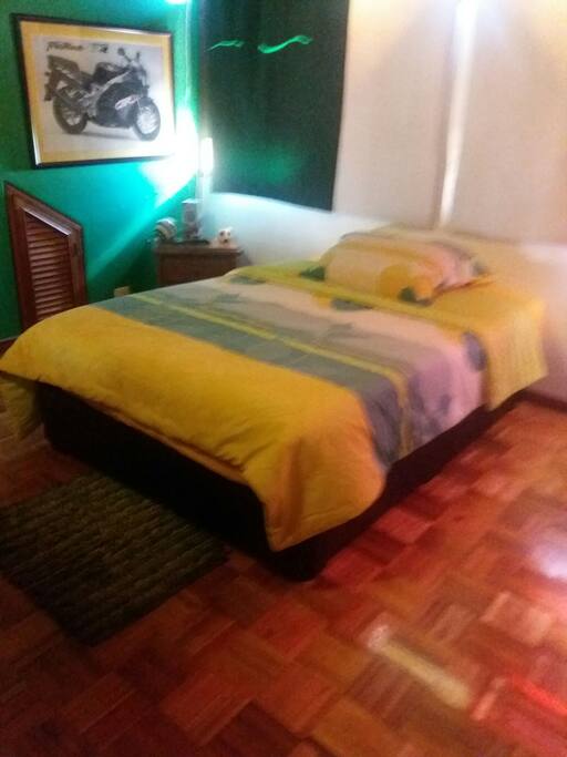 dormitorio con baño Privado