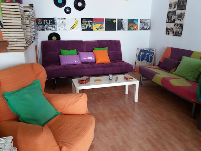 Studio 5 people, with kitchen and bathroom.