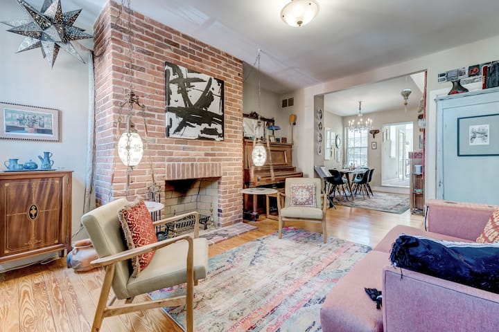 20 Best Airbnbs in Baltimore