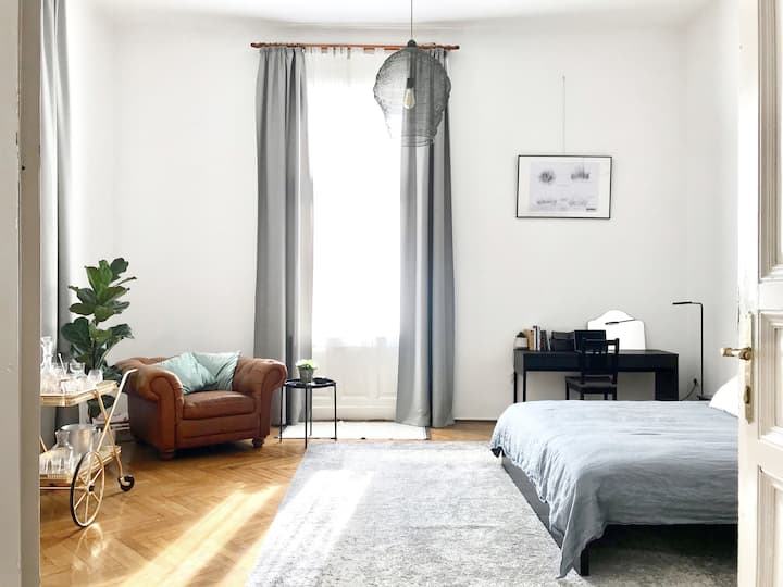 Obrovská hlavná spálňa