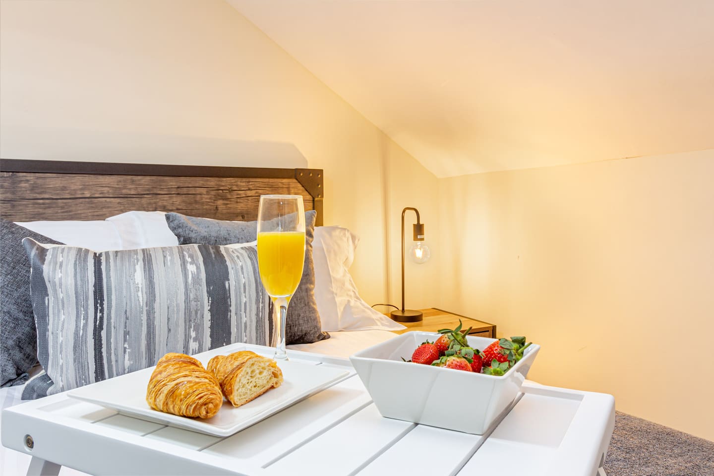 City Centre Anyone Rustic 1 Bedroom Apartment Apartments