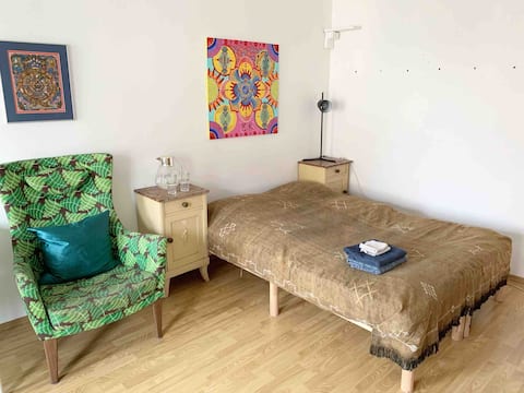 Spacious Room in Berlin’s Koerner Kiez