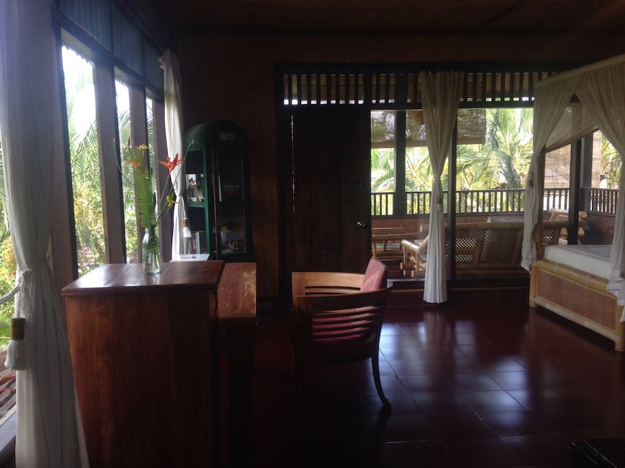 This room is not available for television, radio and air conditioner. Only available for fan, refrigerator, stove, kitchen furniture, hot water and free wifi.