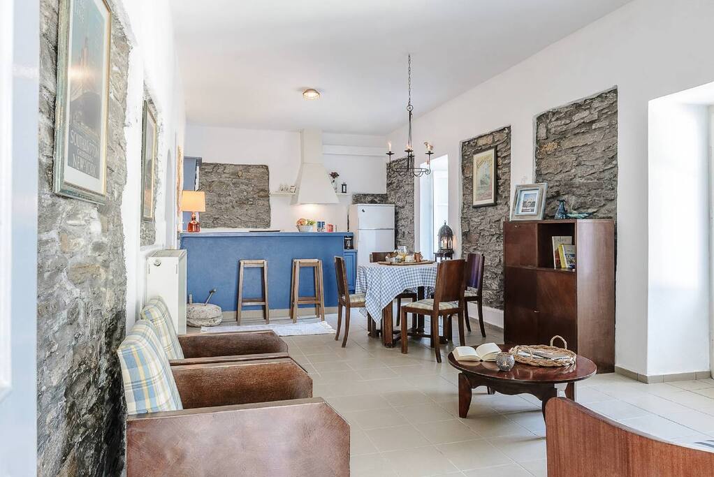 "Aura" Pool lev. Apt • Stone Tower 1690 • Andros
