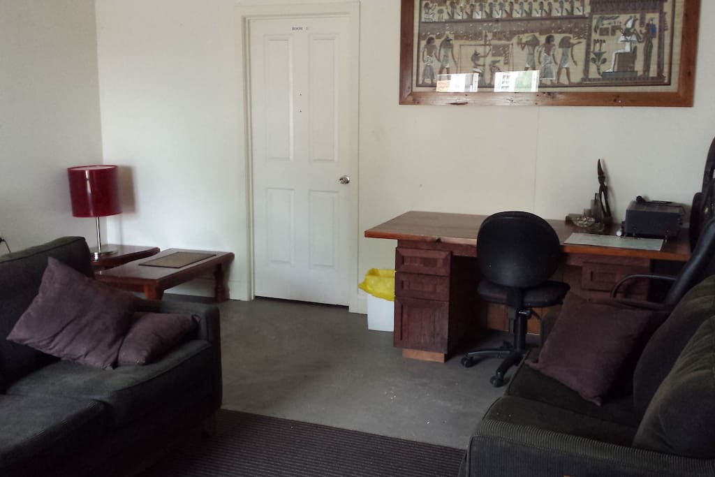 Lounge 3, Bedroom 3 door in the pic.