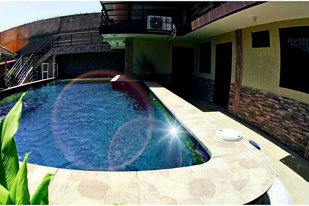 Area de piscina suroeste