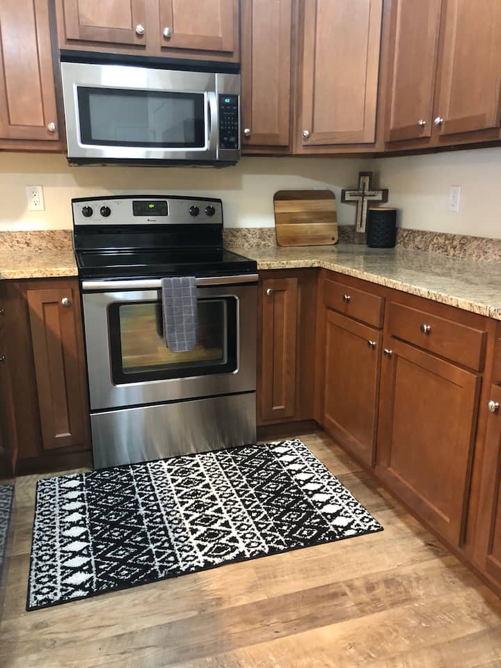 10 Best PetFriendly Rentals In Hutchinson, Kansas Updated 2024 Trip101