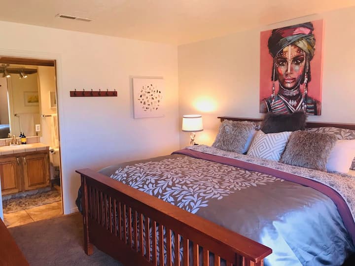 ห้องนอนใหญ่