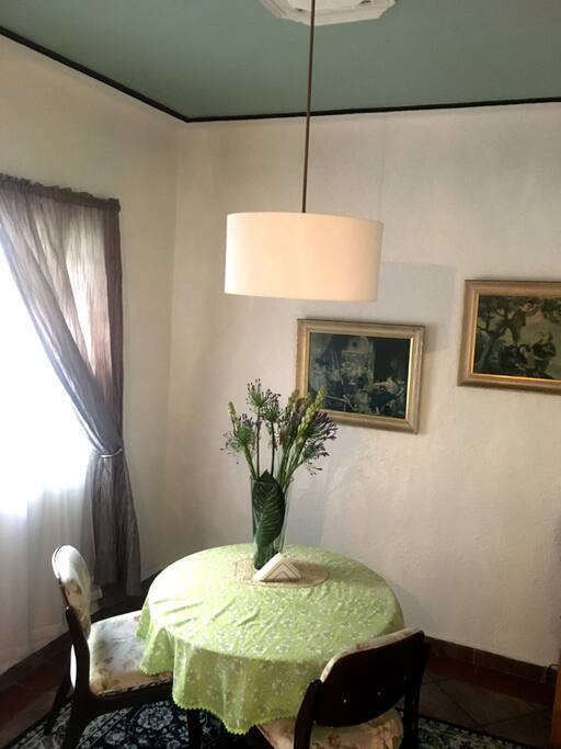 Comedor Van Beuren original.