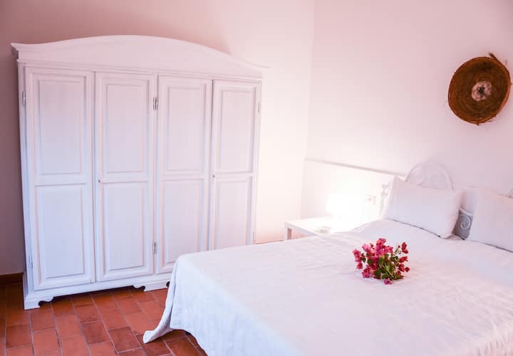 საძინებელი 1