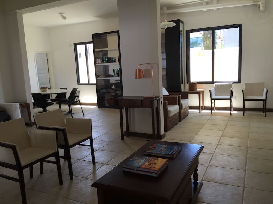 Sala de Estar (Living Room)
