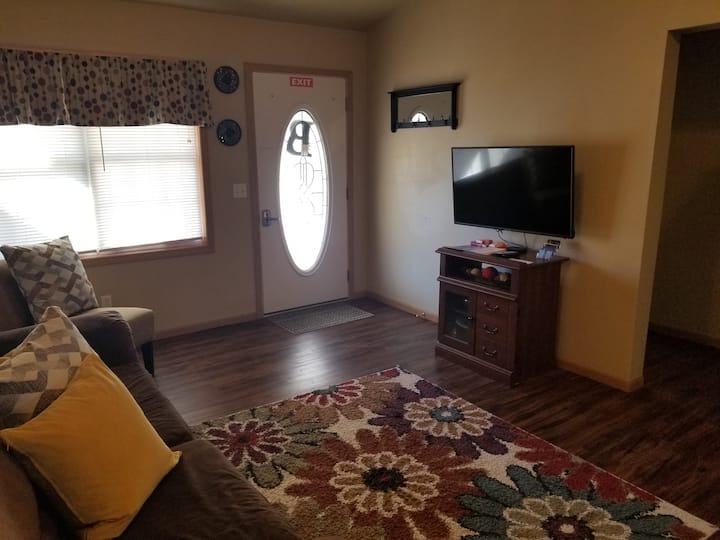 Suite Simplicity~b - Hermann, MO