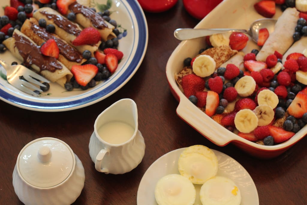 Breakfast is served daily. All kinds of yummy treats. Lots of Blueberry dishes are served here.