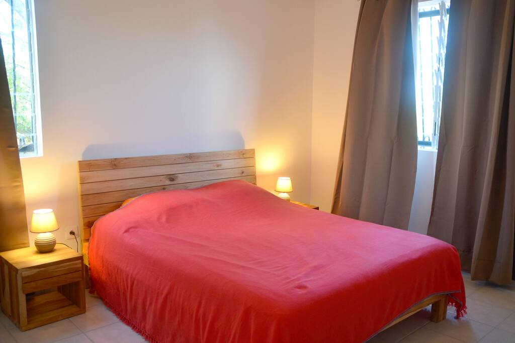 Chambre 1 - Lit double
