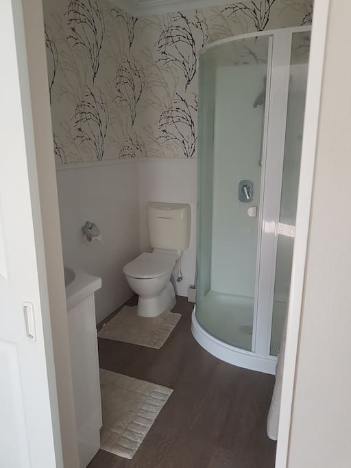 Private en-suite