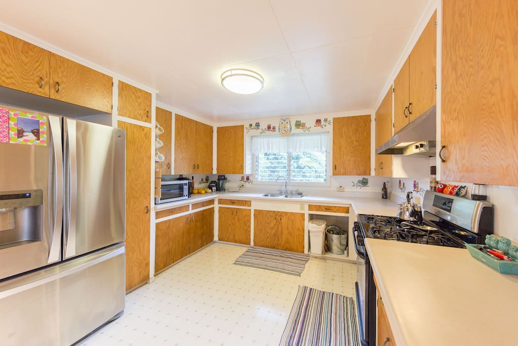 Spacious kitchen fully stocked with everything you need to prepare meals. There is space in Refrigerator and Pantry for you to store food.