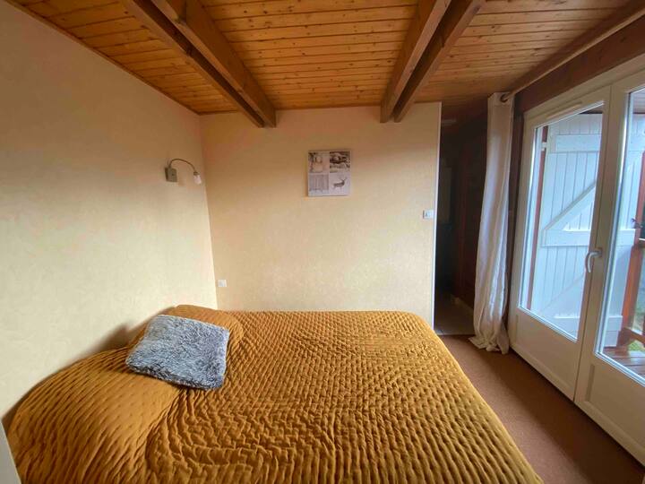 Bedroom 1, double bed, balcony, water room with shower