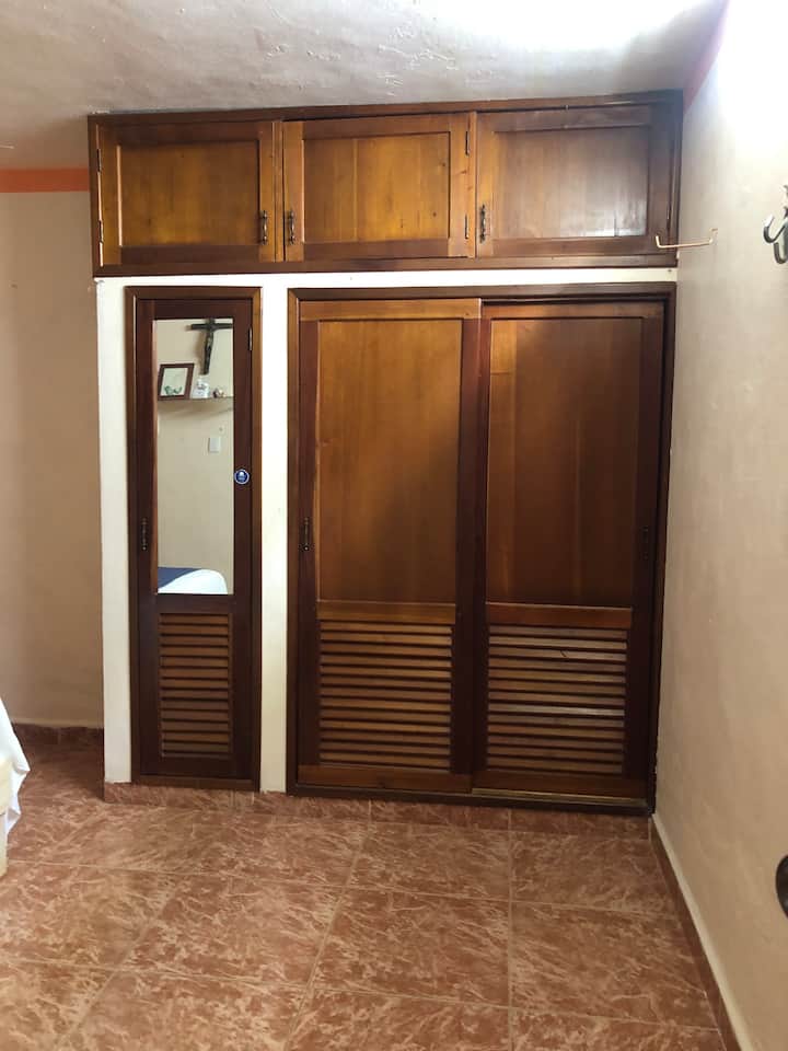 Спалня 3
