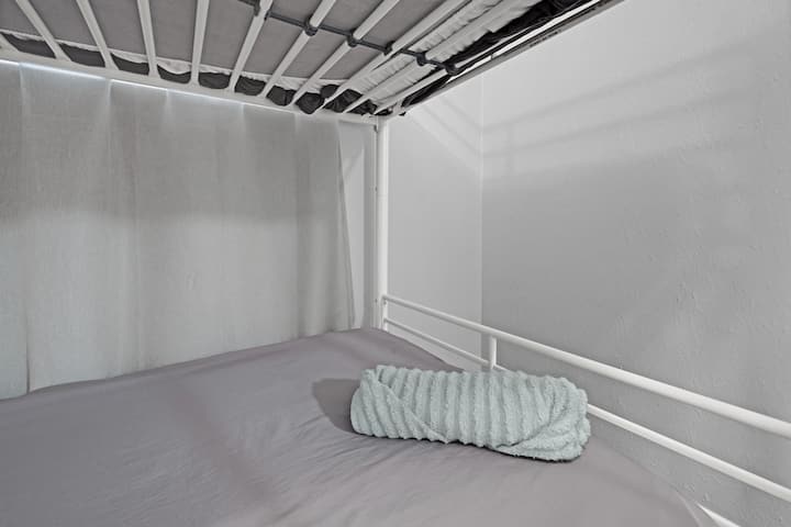 เตียง 2 ชั้น