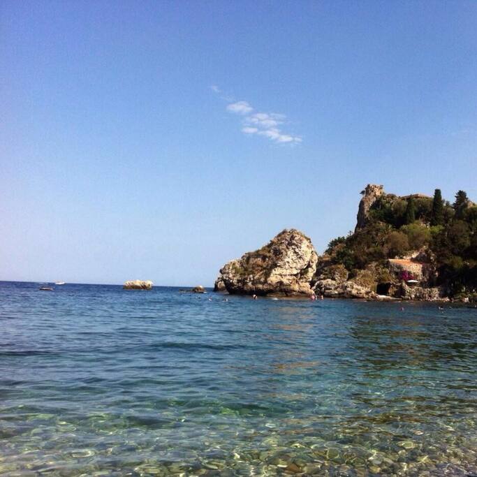 Spiaggia a 1 km dalla struttura