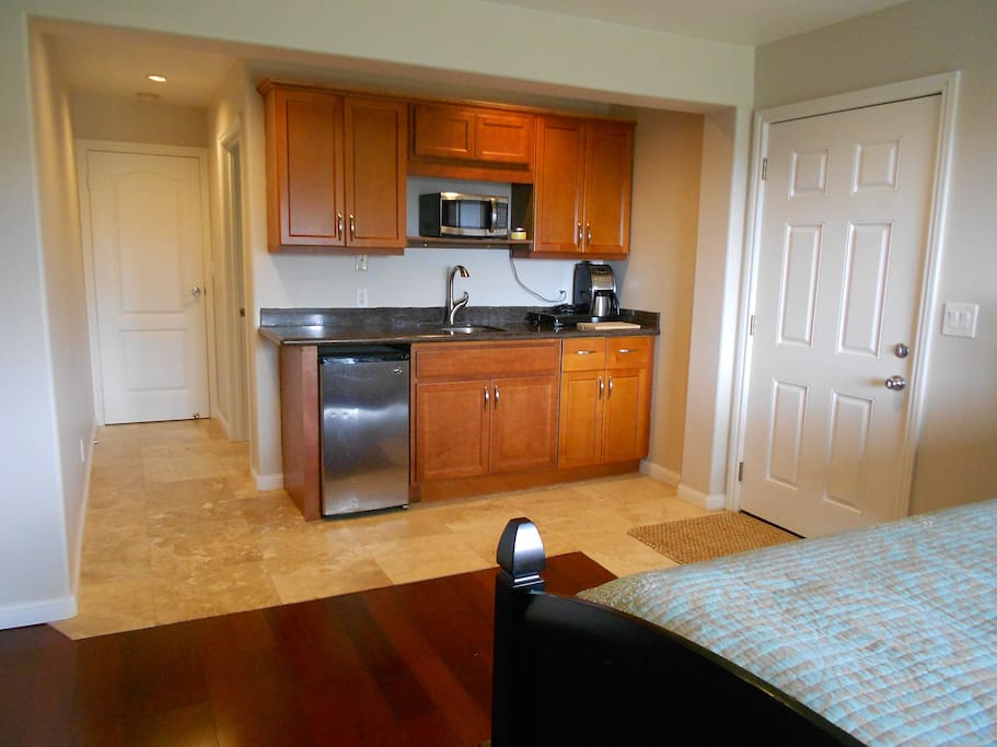 Kitchenette