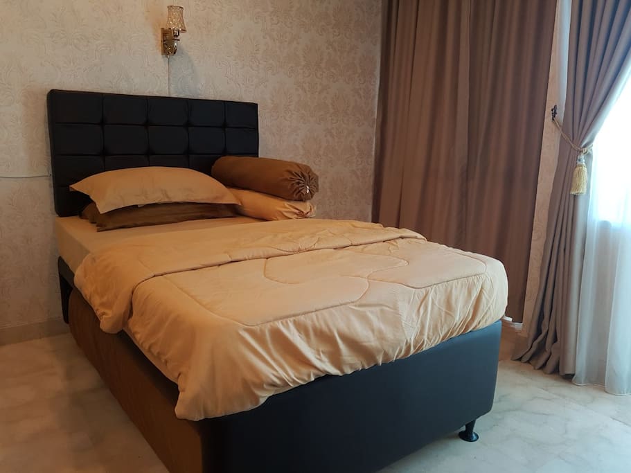 bunk bed (single)