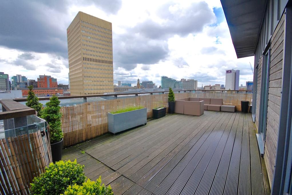 Outdoor Terrace