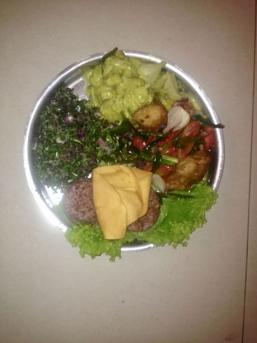 One of our lunches: Healthy is the only way you get it!