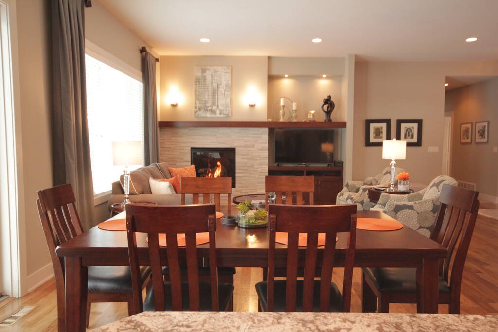 Eat In Kitchen