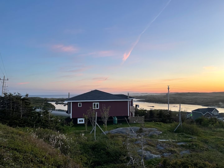 Rugged Shores Guest Suite (near the ferry) Houses for Rent in