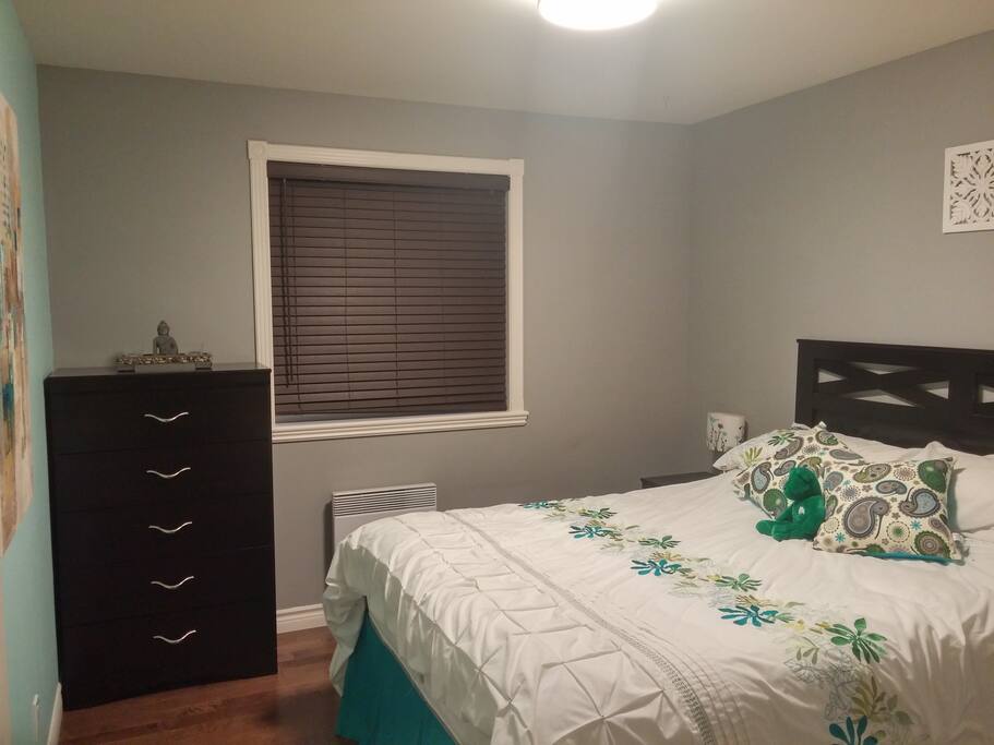 Room # 2: Queen sized bed