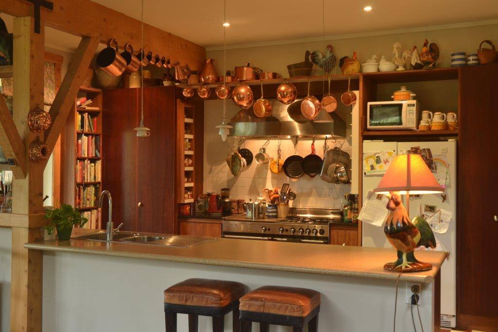 Chef's kitchen with Nespresso, dishwasher and Bocouse double gas oven.