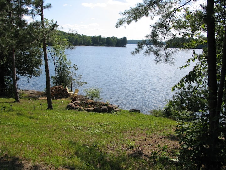 Wollaston Getaway Cottages for Rent in Coe Hill, Ontario, Canada