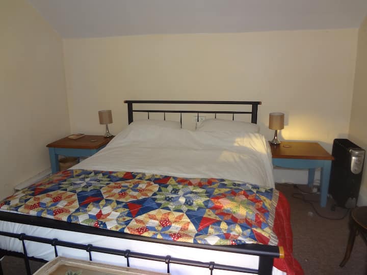 ห้องนอน 2 ชั้นบน