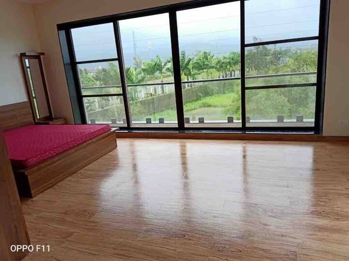 غرفة نوم كبيرة 