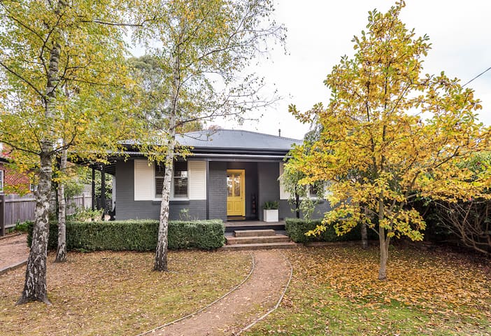 Birch Cottage Cottages For Rent In Bowral New South Wales
