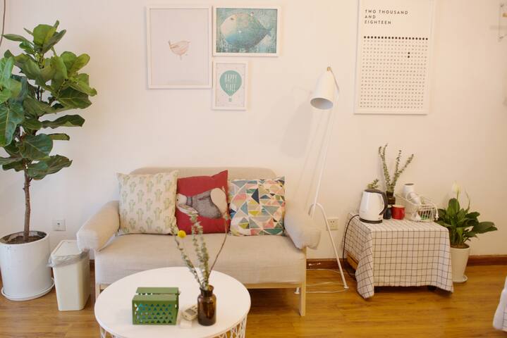 MOHUANG|对面就是太古里春熙路和地铁站|下楼就是小龙坎