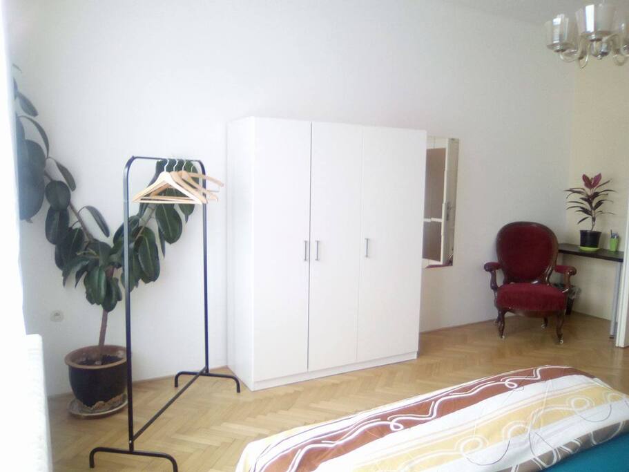 Room 1