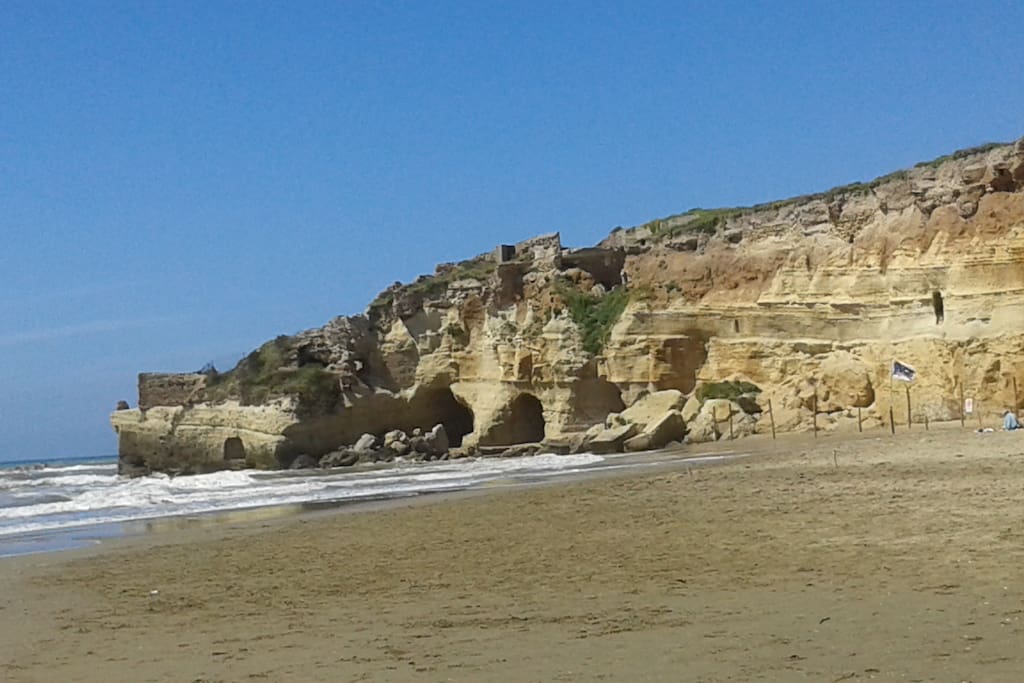 Plage " Le grotte Di Nerone "