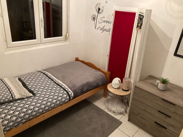 Spálňa 3

Jednolôžko