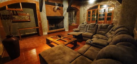 Top Airbnb: Terrance House - Centric House for Large Families in Agua Fría