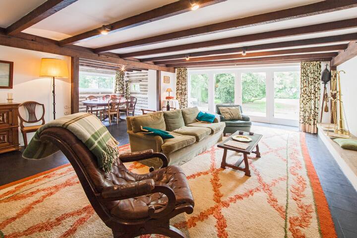 Garden House 1680 gallery image 3