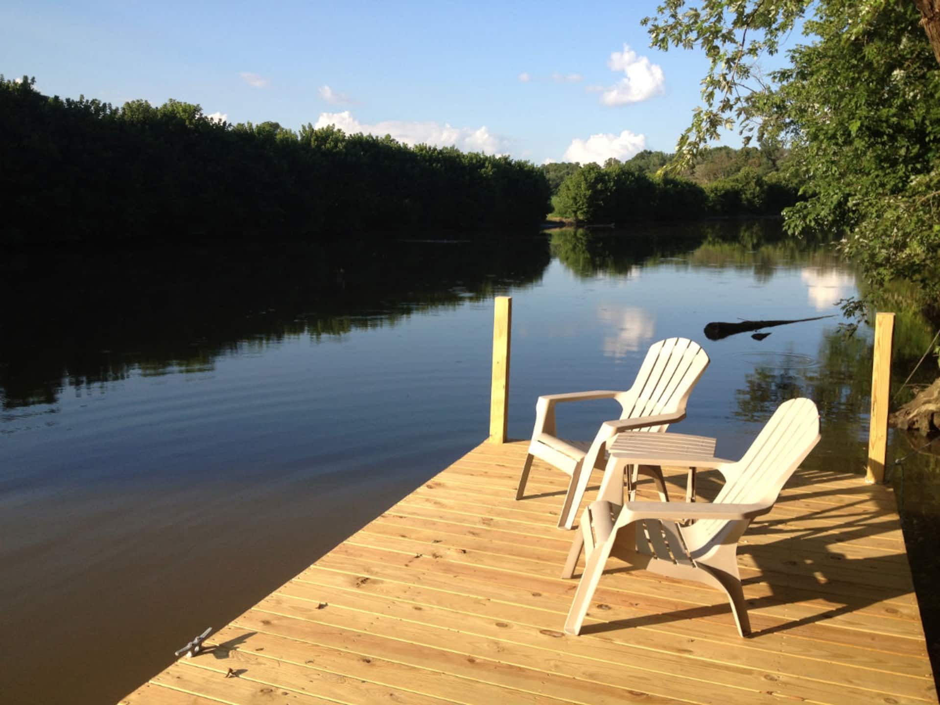 Charming Creekside Cabin with Dock