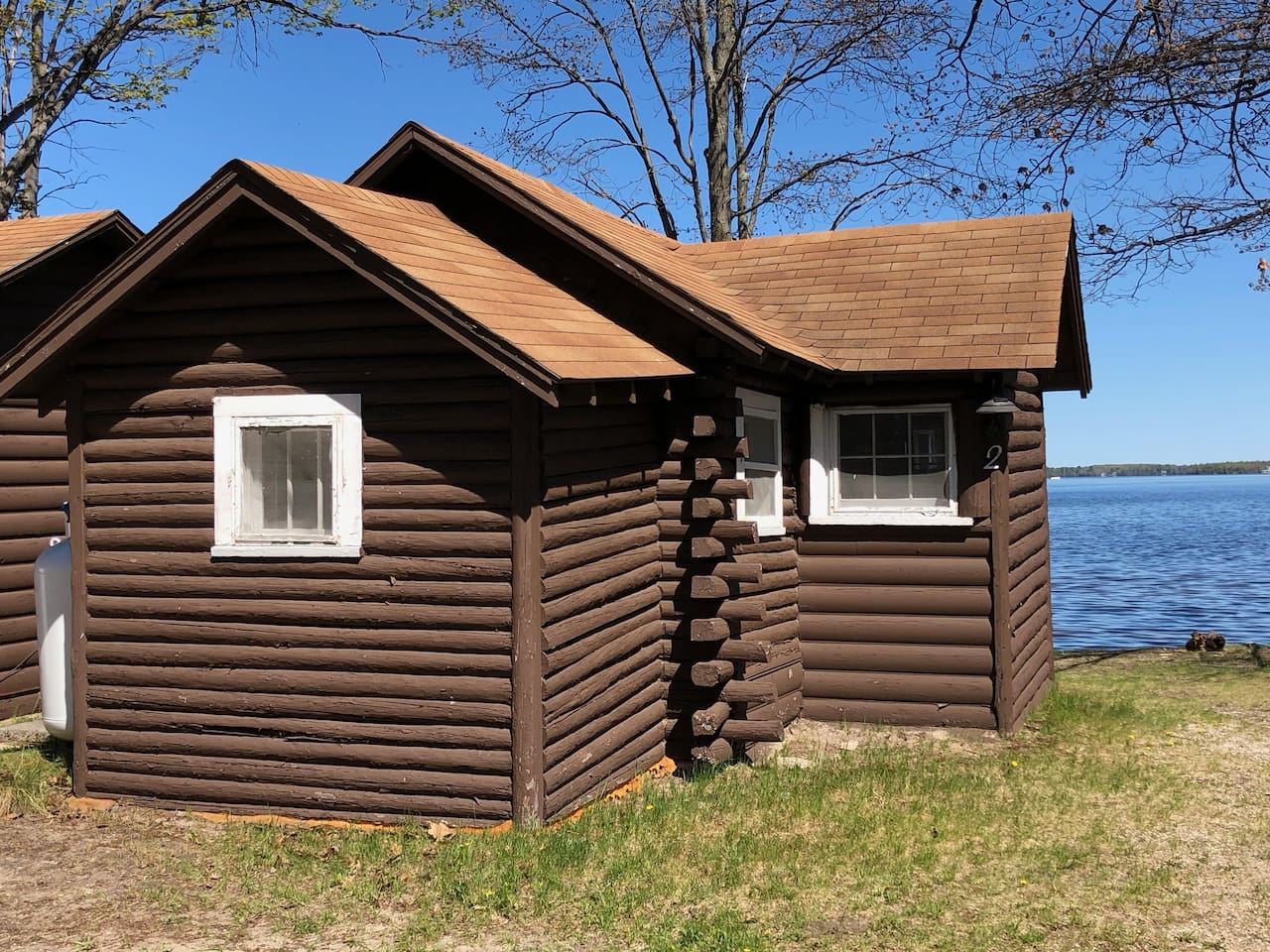 Cabin 2 Kitchitikipi Cabins For Rent In Carp Lake