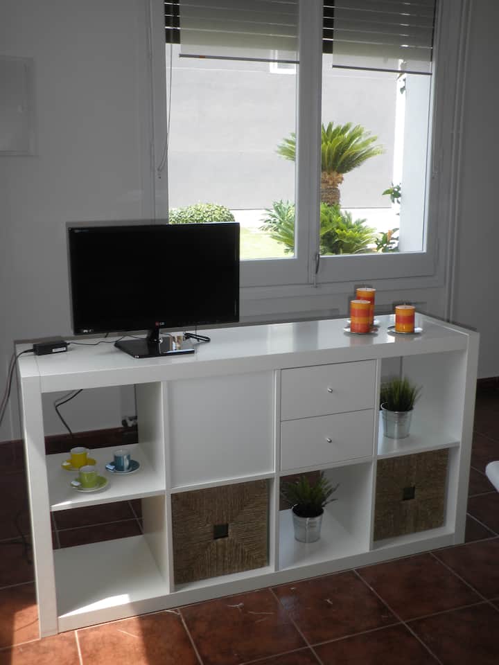 Apartment REFURBISHED (HTUB-012557)