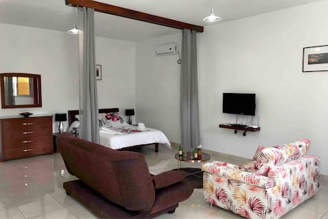 Charmant studio meublé au cœur de Biétry 1