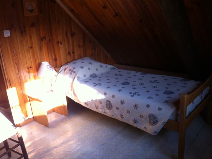 საძინებელი 2