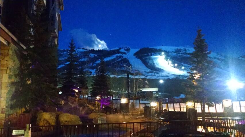 SKI IN PARK CITY 2 RM RESORT SUITE SLEEPS4 by CE