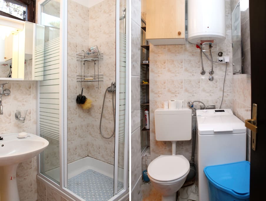 The WC and bathroom with the laundry.