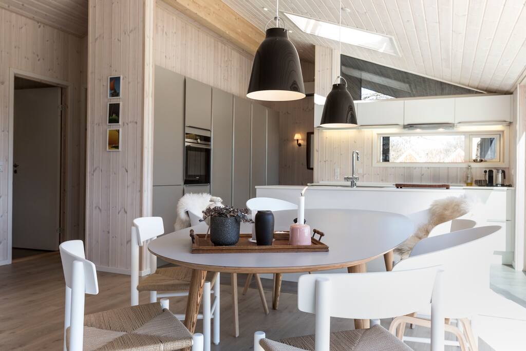 Spiseplads ved køkkenet